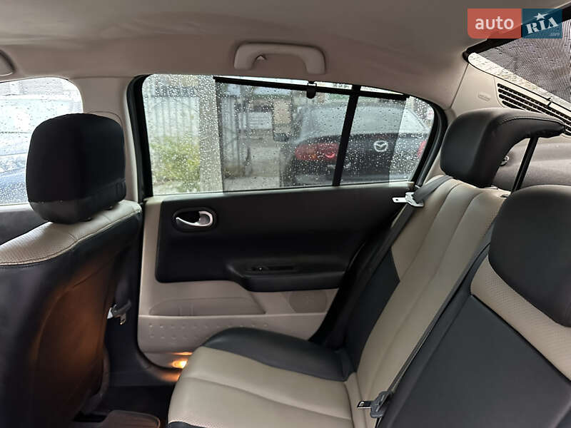 Седан Renault Megane 2006 в Кам'янському