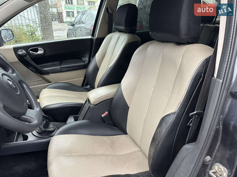 Седан Renault Megane 2006 в Кам'янському