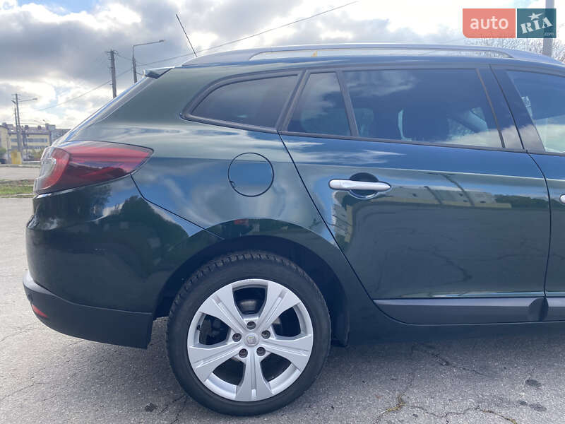 Универсал Renault Megane 2010 в Харькове фото 23 Универсал Renault Megane 2010 в Харькове