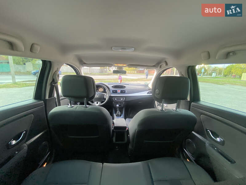 Универсал Renault Megane 2010 в Харькове фото 35 Универсал Renault Megane 2010 в Харькове