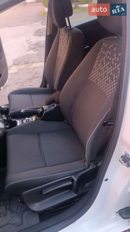 Универсал Renault Megane 2012 в Кременце фото 47 Универсал Renault Megane 2012 в Кременце