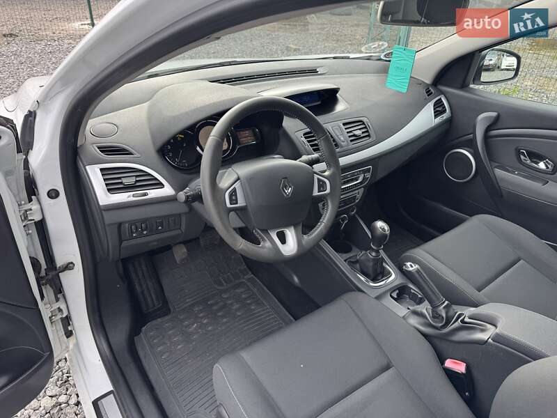 Универсал Renault Megane 2012 в Шепетовке фото 17 Универсал Renault Megane 2012 в Шепетовке