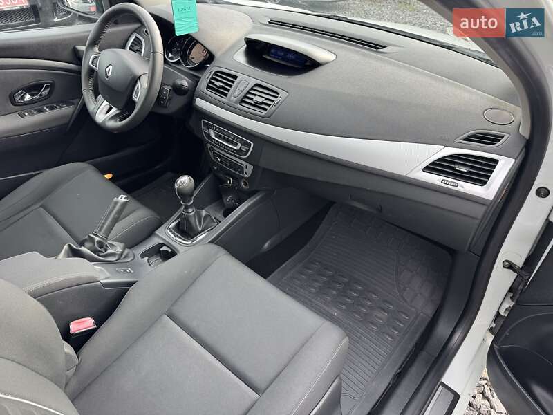 Универсал Renault Megane 2012 в Шепетовке фото 22 Универсал Renault Megane 2012 в Шепетовке