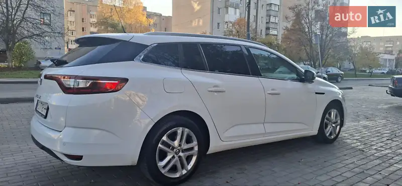 Renault Megane 2018 VIN VF1RFB00X61099655 фото оголошення 9 з 64