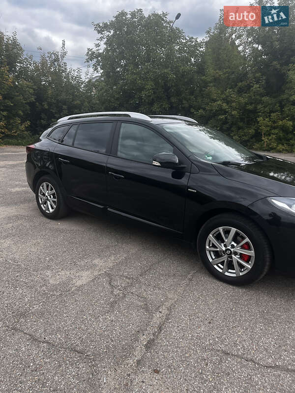 Универсал Renault Megane 2015 в Чернигове