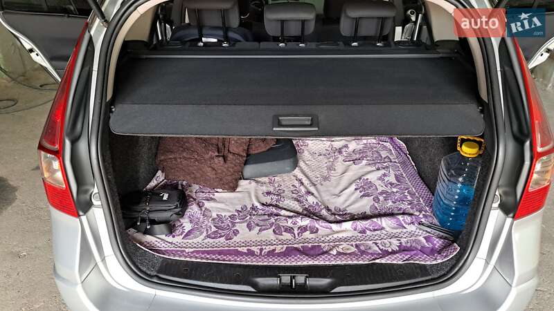 Универсал Renault Megane 2008 в Кривом Роге фото 44 Универсал Renault Megane 2008 в Кривом Роге