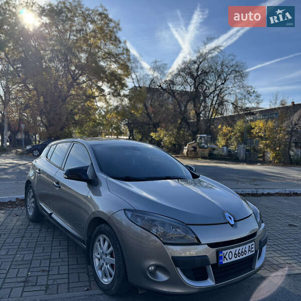 Хэтчбек Renault Megane 2009 в Ужгороде фото 4 Хэтчбек Renault Megane 2009 в Ужгороде