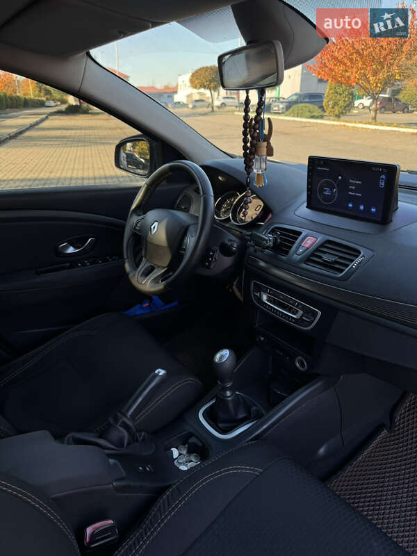 Хэтчбек Renault Megane 2009 в Ужгороде фото 20 Хэтчбек Renault Megane 2009 в Ужгороде