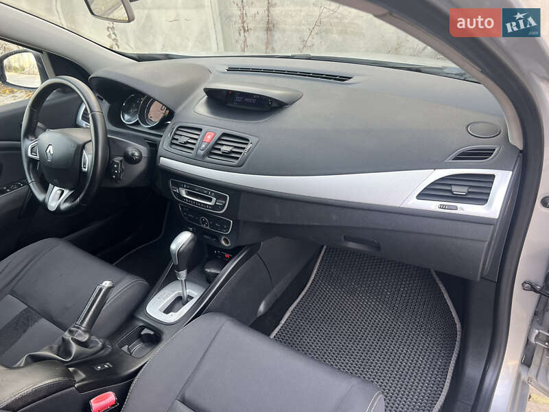 Універсал Renault Megane 2011 в Одесі