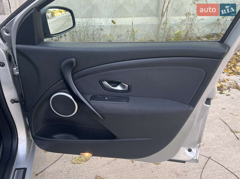 Універсал Renault Megane 2011 в Одесі