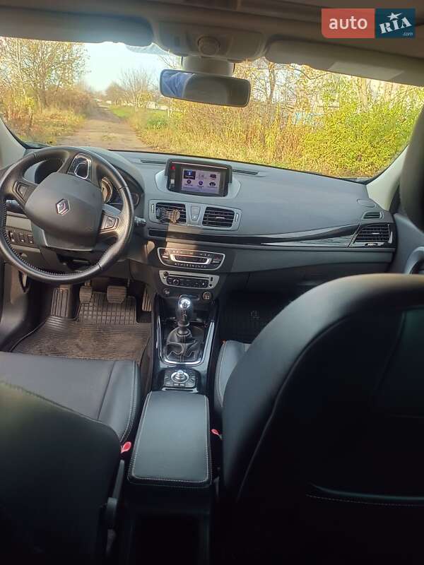 Хетчбек Renault Megane 2013 в Житомирі фото 2 Хетчбек Renault Megane 2013 в Житомирі
