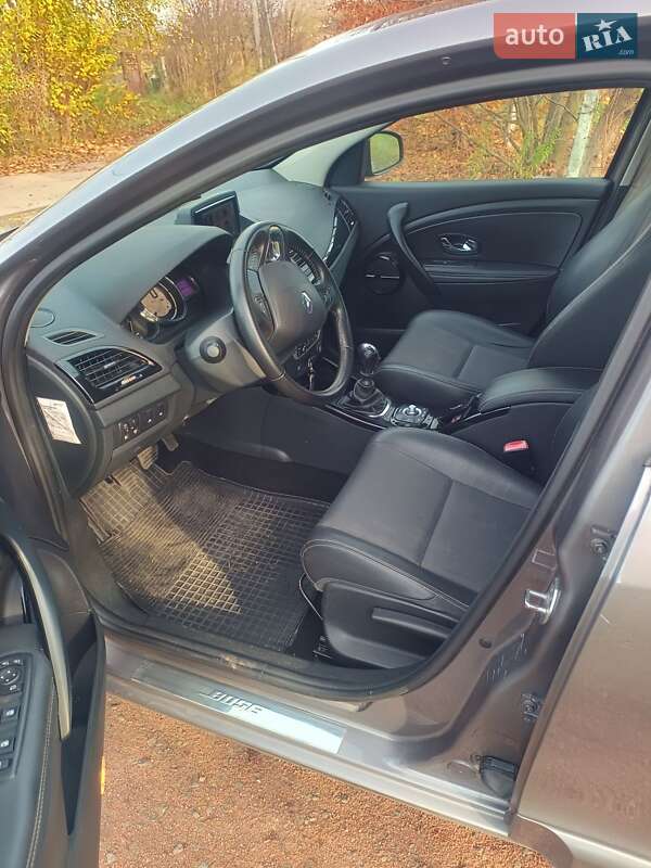 Хетчбек Renault Megane 2013 в Житомирі фото 6 Хетчбек Renault Megane 2013 в Житомирі