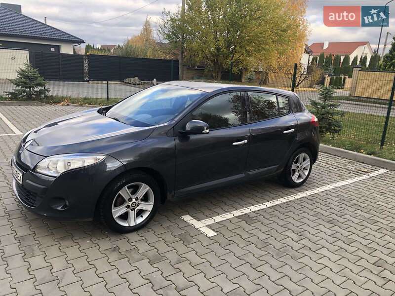 Хэтчбек Renault Megane 2011 в Луцке