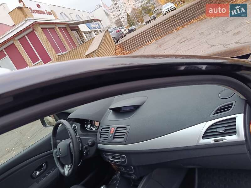 Універсал Renault Megane 2011 в Полтаві фото 36 Універсал Renault Megane 2011 в Полтаві