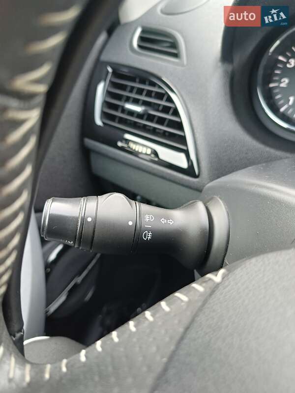 Универсал Renault Megane 2012 в Сарнах фото 48 Универсал Renault Megane 2012 в Сарнах