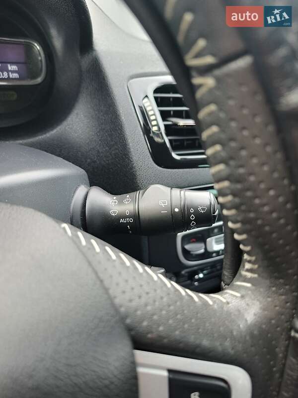 Универсал Renault Megane 2012 в Сарнах фото 49 Универсал Renault Megane 2012 в Сарнах