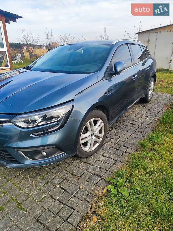 Универсал Renault Megane 2017 в Киеве фото 5 Универсал Renault Megane 2017 в Киеве