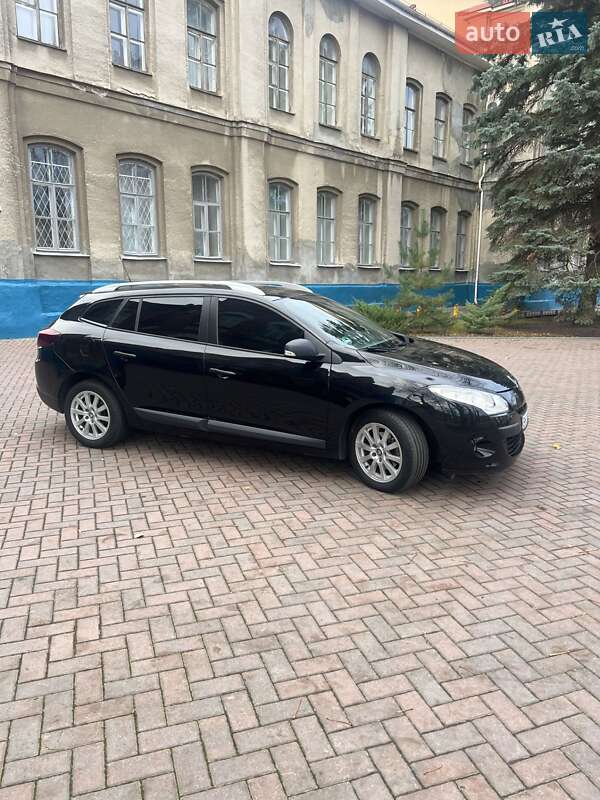 Универсал Renault Megane 2011 в Сумах фото 9 Универсал Renault Megane 2011 в Сумах