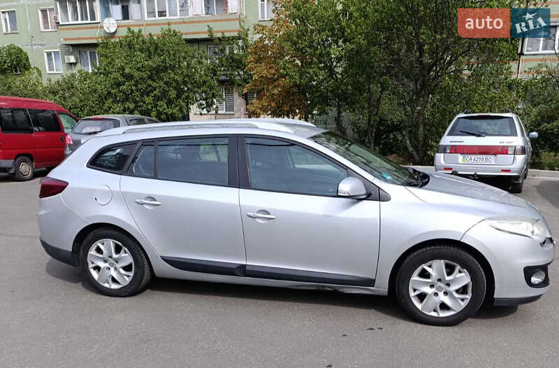 Универсал Renault Megane 2012 в Черкассах фото 3 Универсал Renault Megane 2012 в Черкассах