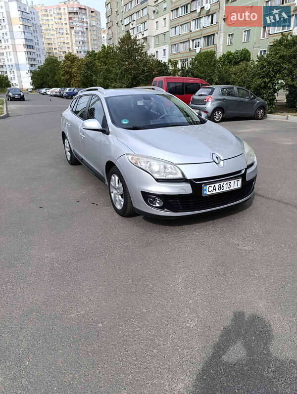 Универсал Renault Megane 2012 в Черкассах фото 6 Универсал Renault Megane 2012 в Черкассах