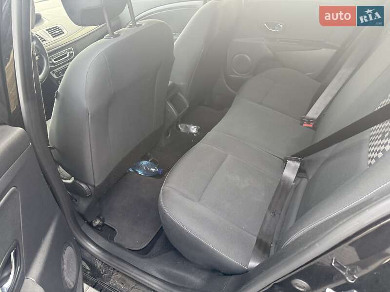 Універсал Renault Megane 2012 в Чернівцях