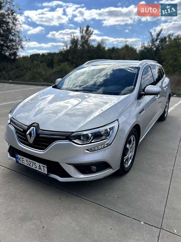 Універсал Renault Megane 2017 в Дніпрі
