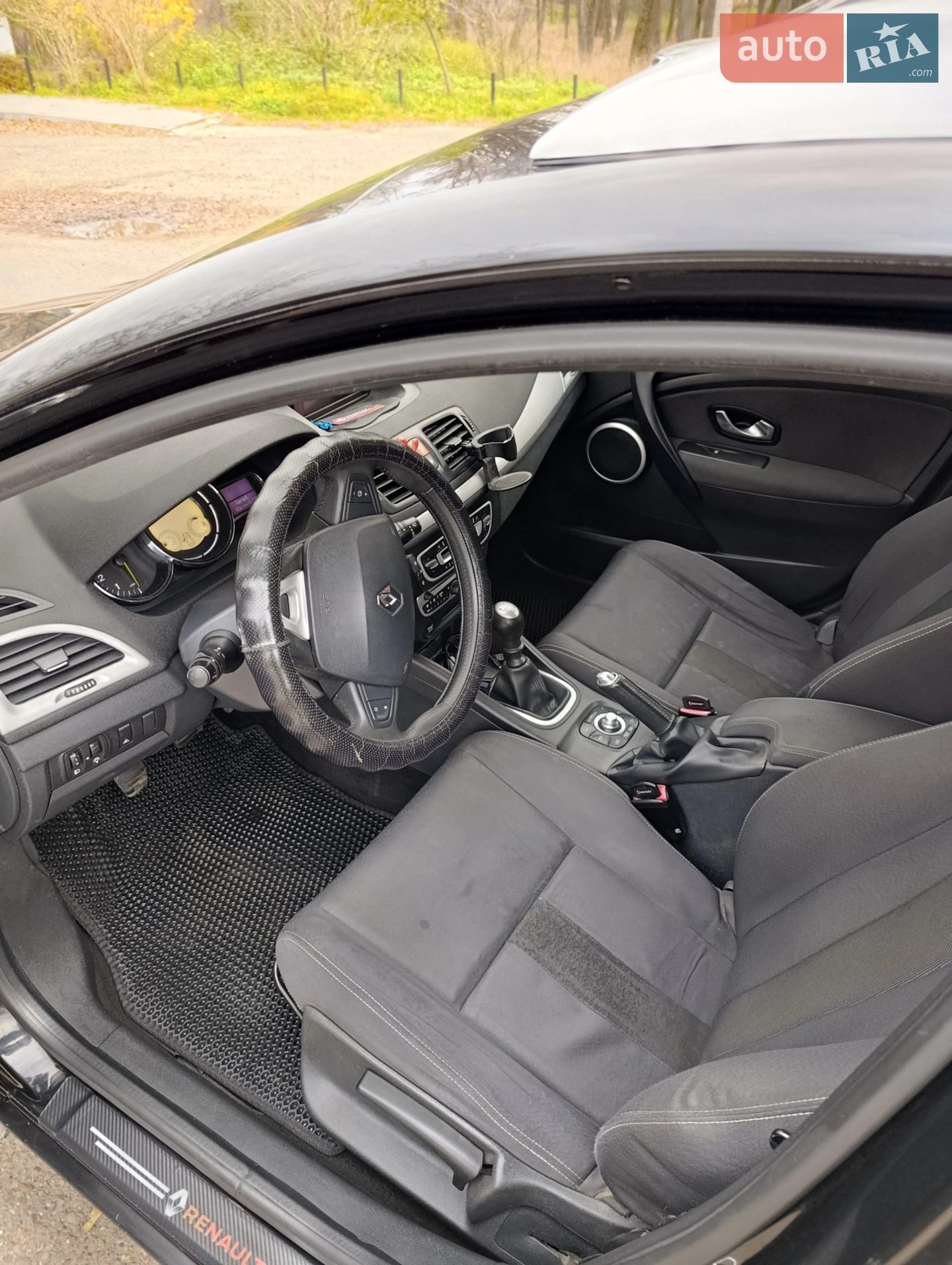 2010 Renault Megane - мініатюра 11