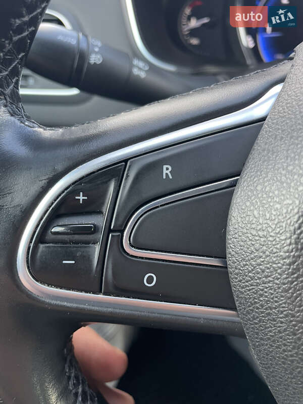 Универсал Renault Megane 2019 в Харькове фото 26 Универсал Renault Megane 2019 в Харькове