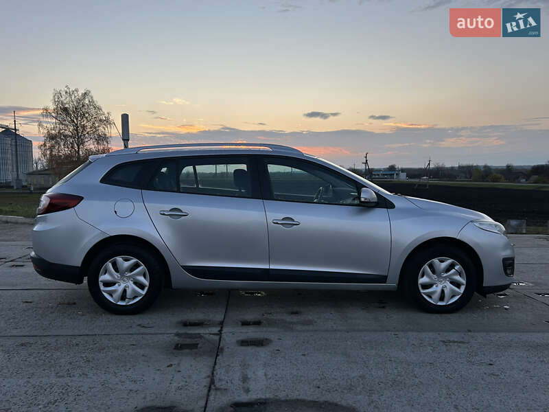 Універсал Renault Megane 2013 в Миргороді фото 5 Універсал Renault Megane 2013 в Миргороді