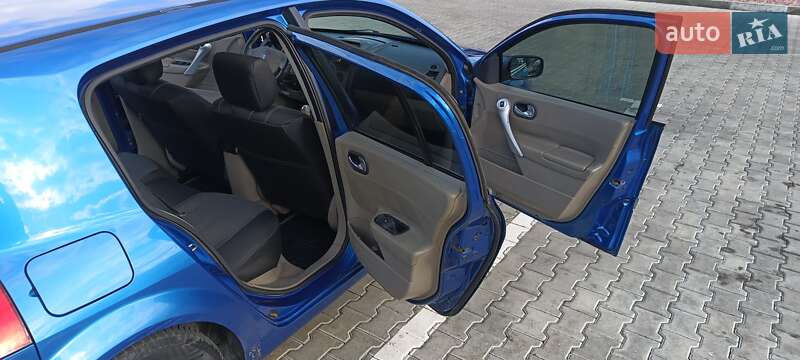 Хэтчбек Renault Megane 2002 в Стрые фото 16 Хэтчбек Renault Megane 2002 в Стрые