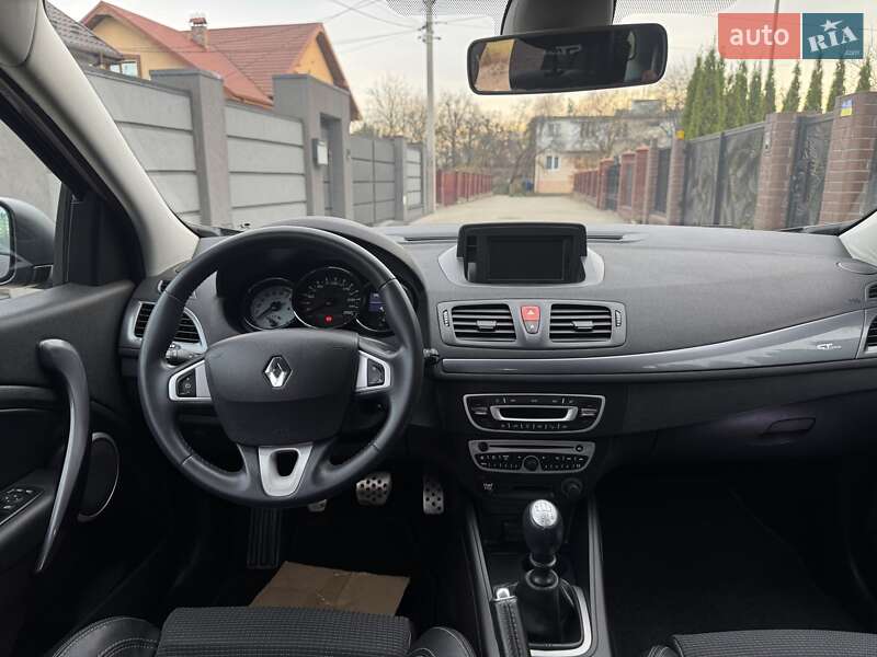 Универсал Renault Megane 2010 в Калуше фото 32 Универсал Renault Megane 2010 в Калуше