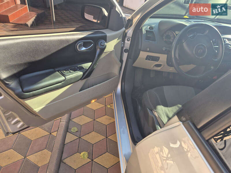 Универсал Renault Megane 2006 в Кропивницком фото 14 Универсал Renault Megane 2006 в Кропивницком