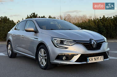 Седан Renault Megane 2018 в Киеве
