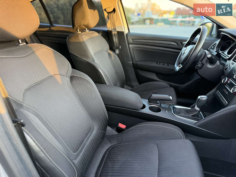 Седан Renault Megane 2018 в Киеве