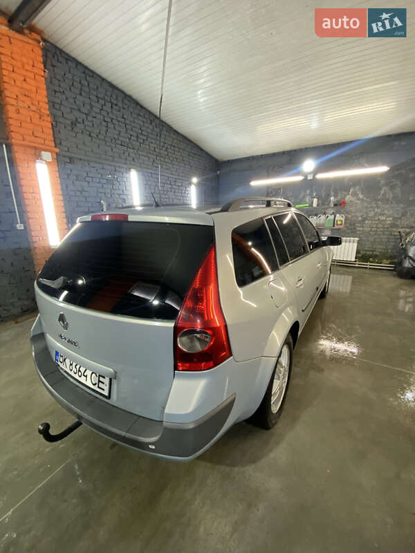 Универсал Renault Megane 2003 в Ровно фото 5 Универсал Renault Megane 2003 в Ровно