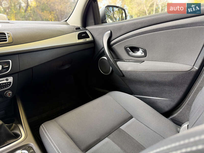 Универсал Renault Megane 2010 в Каменском