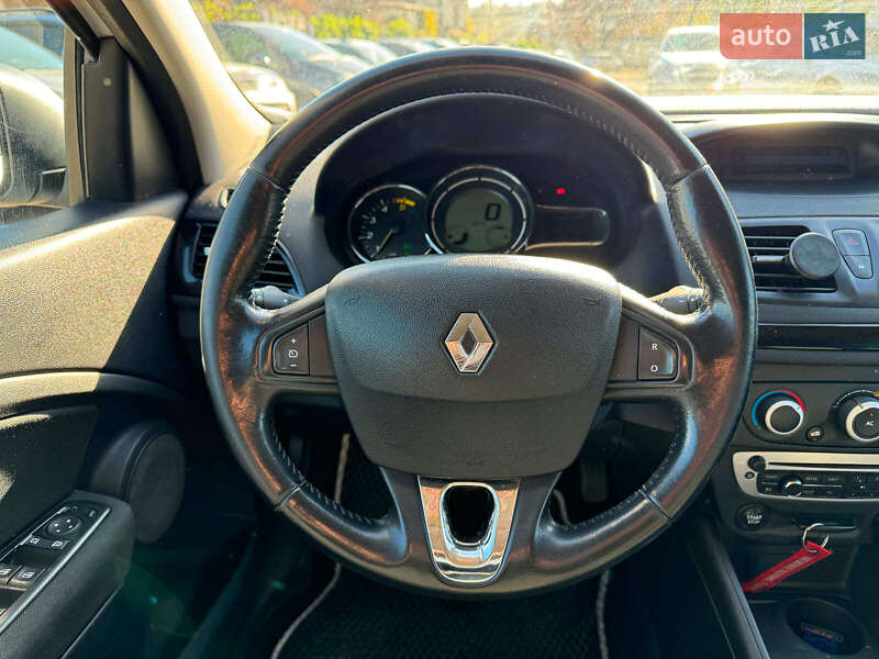 Хэтчбек Renault Megane 2014 в Виннице фото 25 Хэтчбек Renault Megane 2014 в Виннице