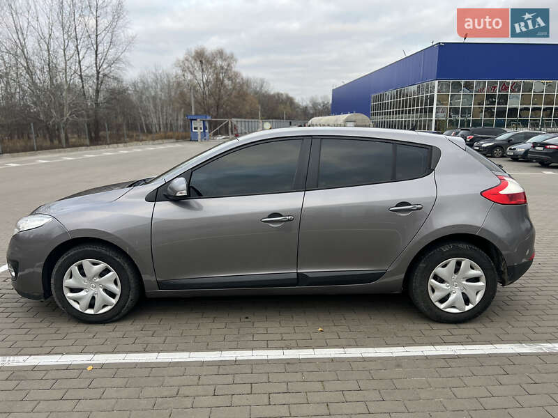 Хетчбек Renault Megane 2012 в Сумах