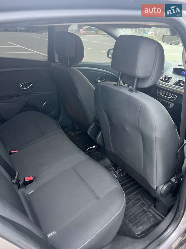 Хетчбек Renault Megane 2012 в Сумах