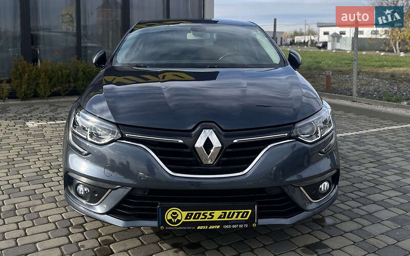 Седан Renault Megane 2017 в Мукачево