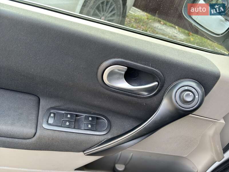 Универсал Renault Megane 2005 в Павлограде