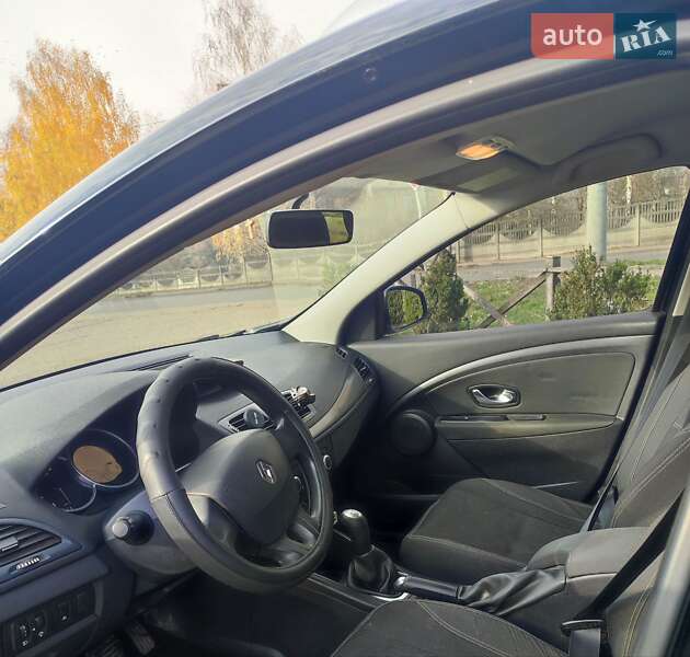 Универсал Renault Megane 2010 в Сумах фото 12 Универсал Renault Megane 2010 в Сумах
