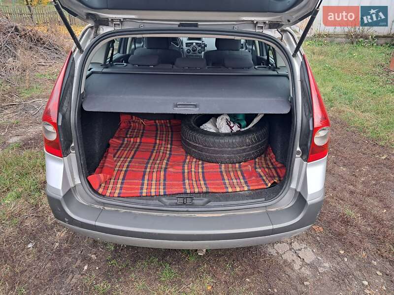 Универсал Renault Megane 2005 в Полтаве фото 4 Универсал Renault Megane 2005 в Полтаве