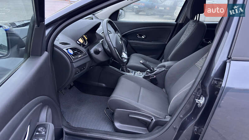 Универсал Renault Megane 2012 в Кременчуге фото 59 Универсал Renault Megane 2012 в Кременчуге