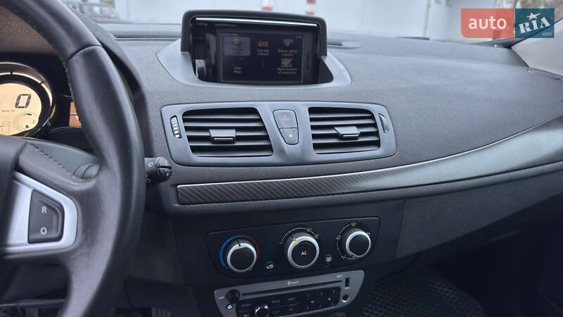 Универсал Renault Megane 2012 в Кременчуге фото 71 Универсал Renault Megane 2012 в Кременчуге