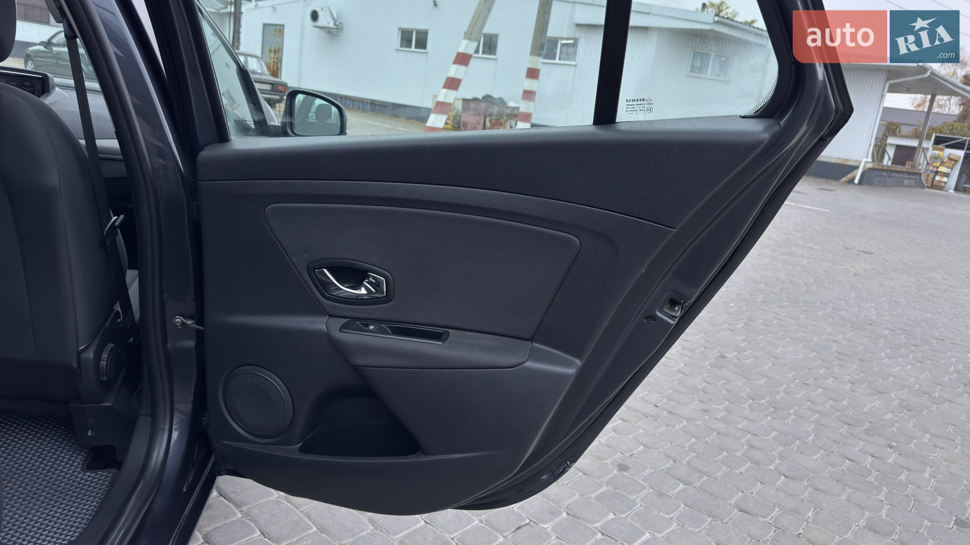 2012 Renault Megane - мініатюра 85