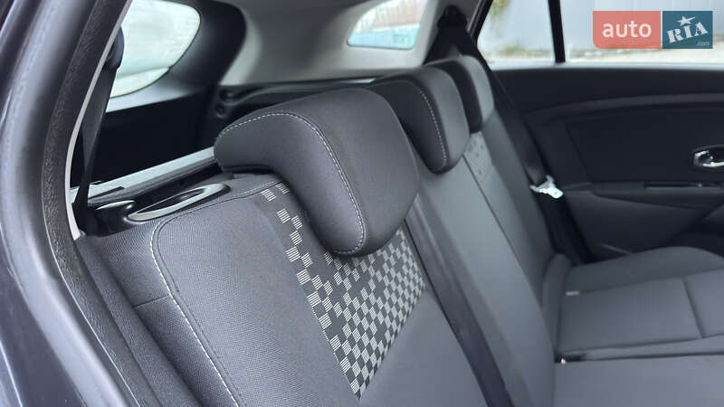 Универсал Renault Megane 2012 в Кременчуге фото 91 Универсал Renault Megane 2012 в Кременчуге
