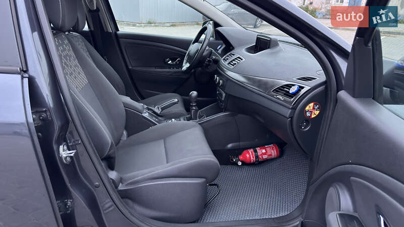 Универсал Renault Megane 2012 в Кременчуге фото 98 Универсал Renault Megane 2012 в Кременчуге