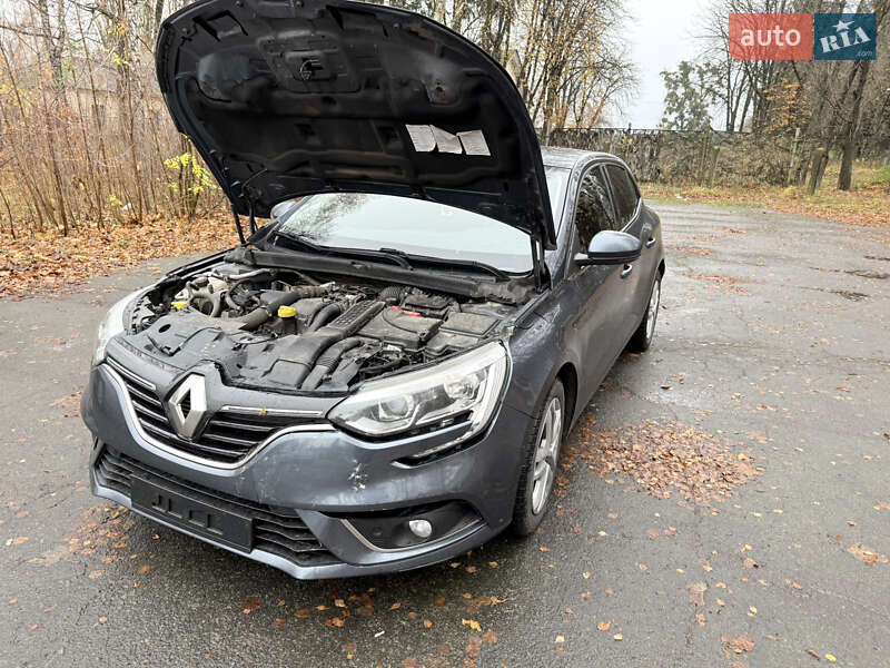 Хэтчбек Renault Megane 2016 в Звягеле фото 7 Хэтчбек Renault Megane 2016 в Звягеле