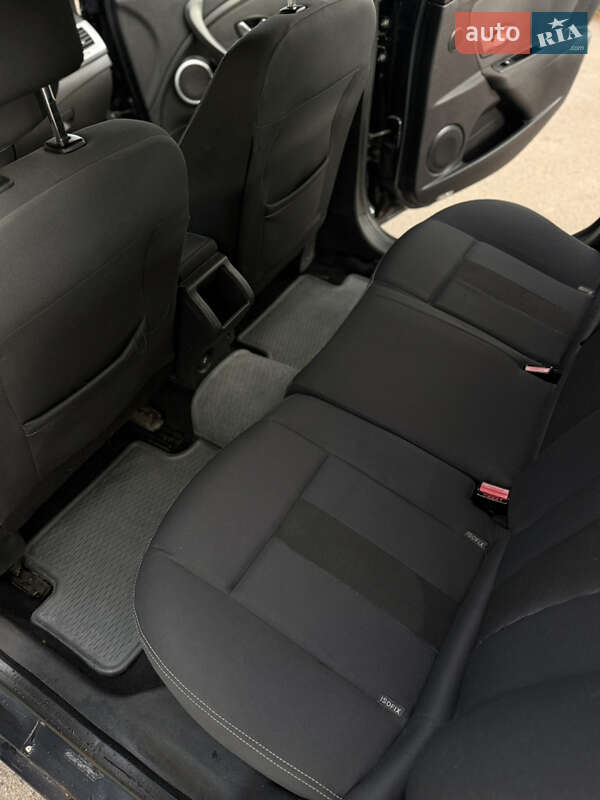 Универсал Renault Megane 2009 в Киеве фото 12 Универсал Renault Megane 2009 в Киеве